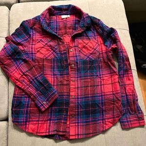Mudd brand teens button down plaid long sleeve shirt. New without tags.